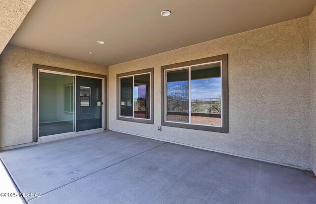 8257 S Silver Oak Dr, Tucson, AZ 85747 - view of patio / terrace