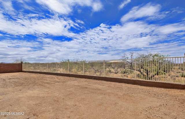 8257 S Silver Oak Dr, Tucson, AZ 85747 - view of yard