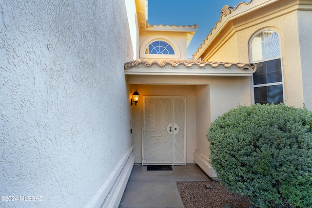 view of doorway to property