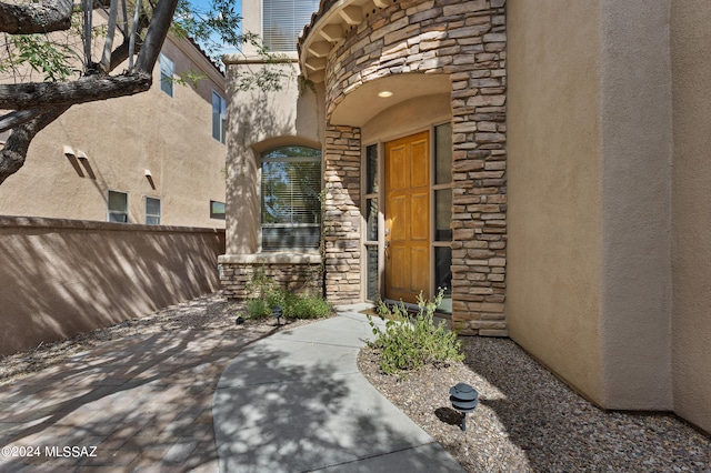 view of entrance to property