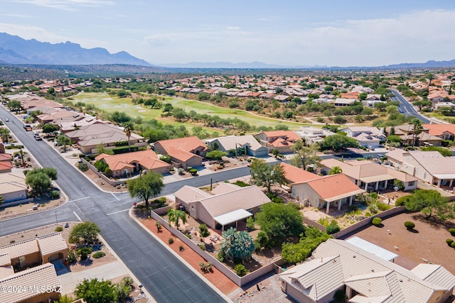 bird's eye view with a mountain view