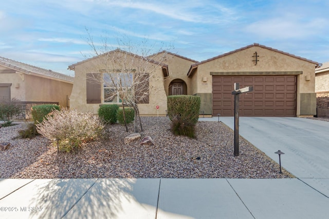 view of front of home featuring a garage