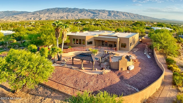 bird's eye view with a mountain view