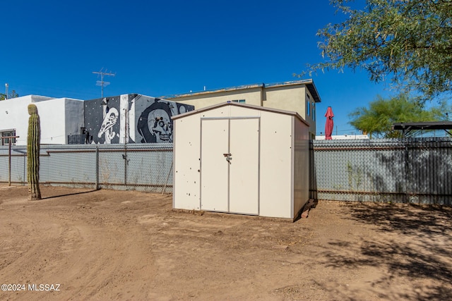 view of outdoor structure