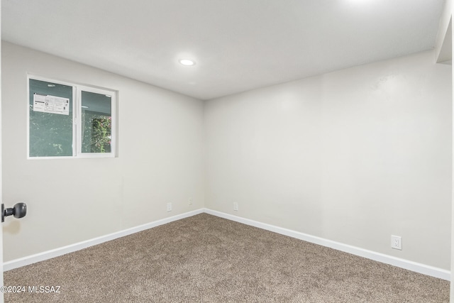 view of carpeted spare room