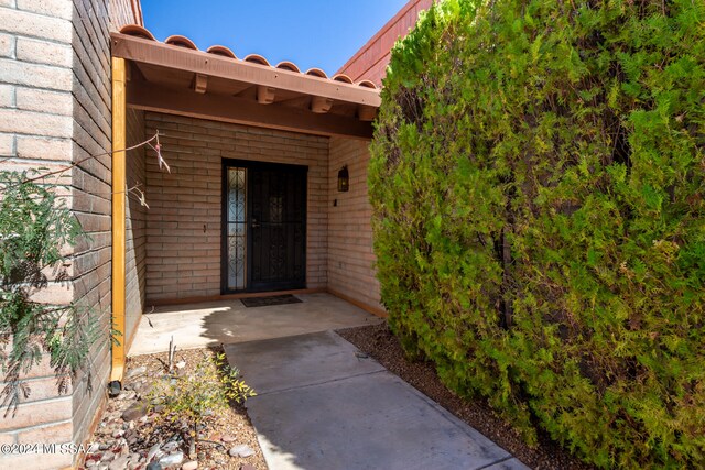 view of entrance to property