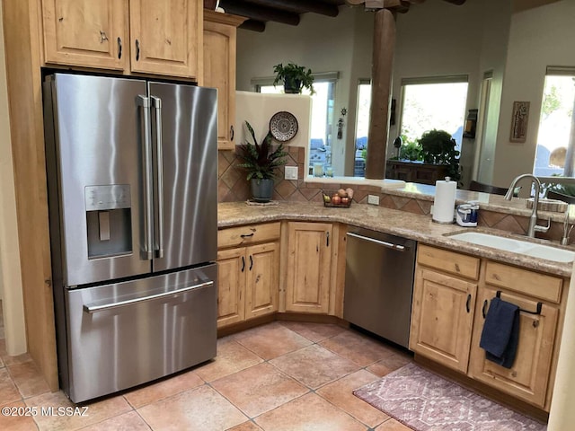 5550 W Open R Pl, Tucson, AZ 85713 - kitchen featuring appliances with stainless steel finishes, a sink, and light brown cabinetry