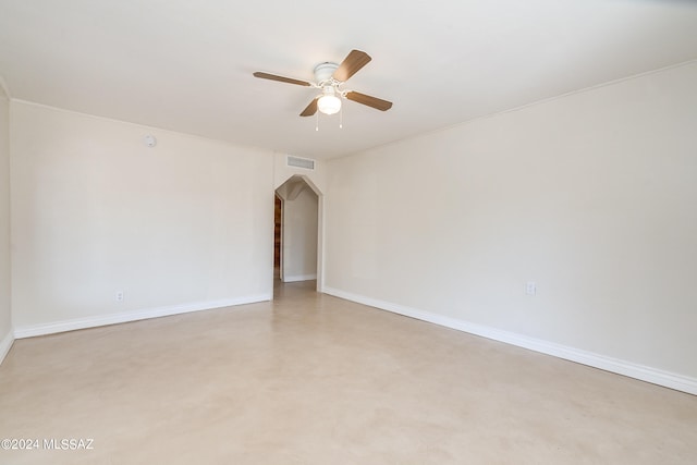 spare room featuring ceiling fan