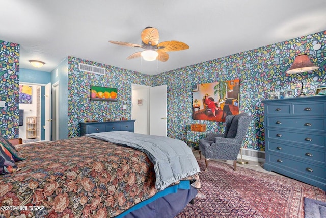 bedroom with ceiling fan