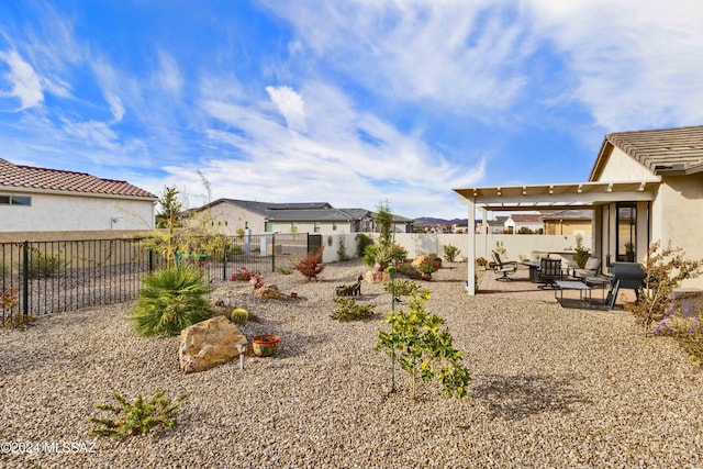 view of yard featuring a patio