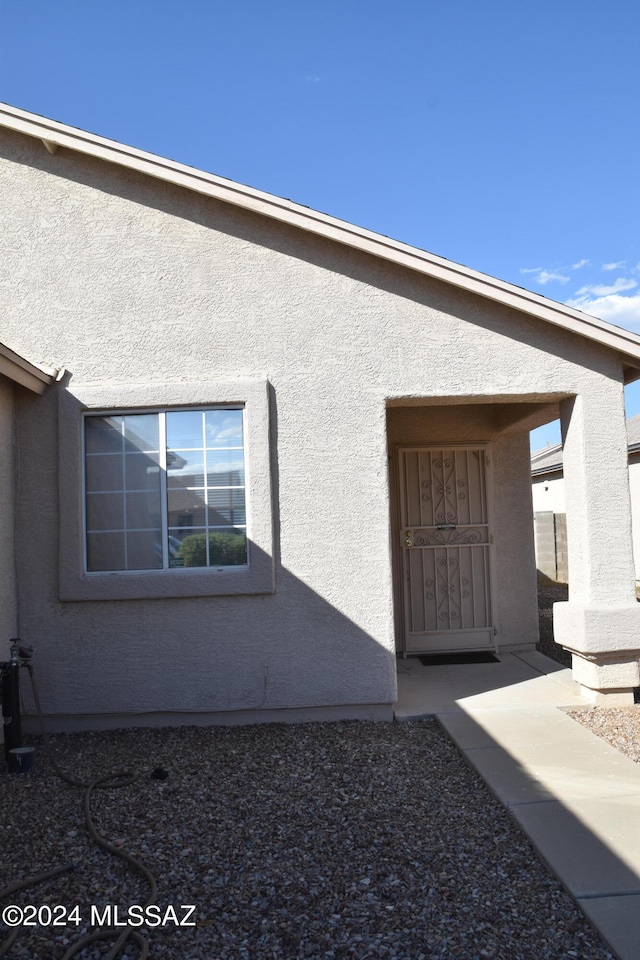 view of entrance to property