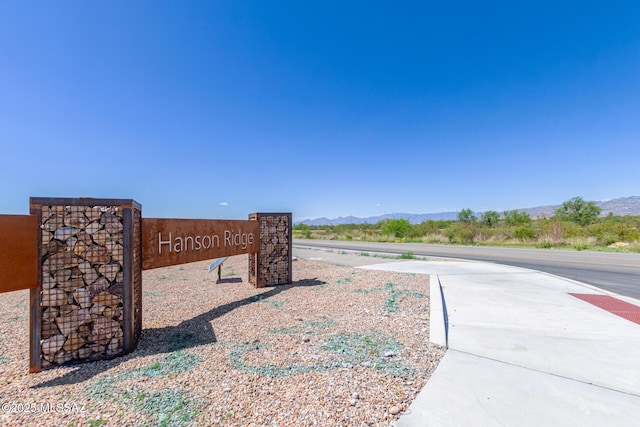 property view of mountains