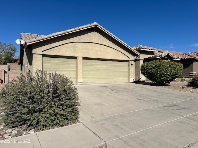 view of front of house featuring a garage