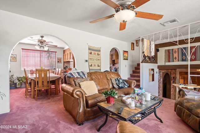 living room with carpet