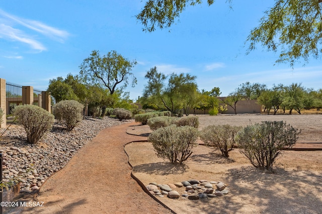 view of yard featuring fence