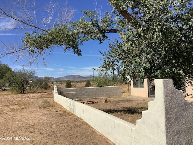 7857 W Winchester Easement, Willcox, AZ 85643 - view of yard featuring a mountain view