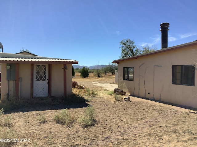 7857 W Winchester Easement, Willcox, AZ 85643 - view of yard featuring an outbuilding and a mountain view