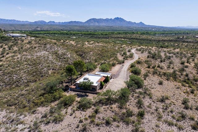 drone / aerial view featuring a mountain view