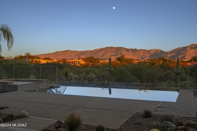 view of pool featuring a mountain view