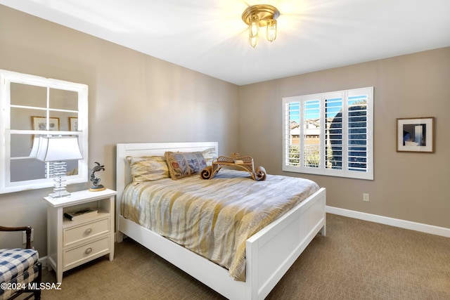 bedroom featuring carpet flooring