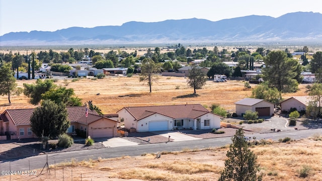 bird's eye view featuring a mountain view