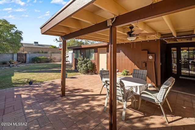 view of patio with ceiling fan