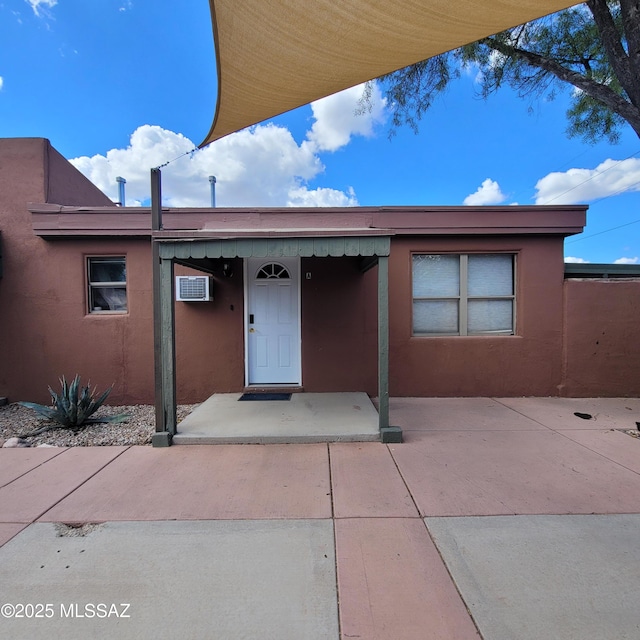 2112 E 18th St, Tucson, AZ 85719 - view of doorway to property
