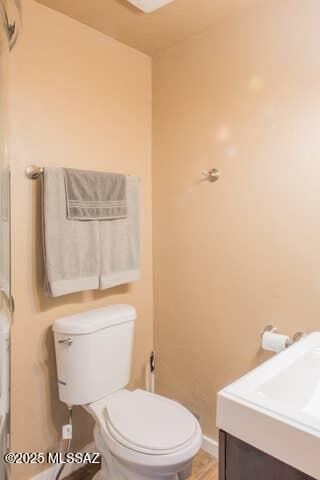 2112 E 18th St, Tucson, AZ 85719 - bathroom with vanity and toilet