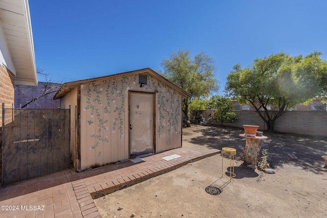 view of outbuilding