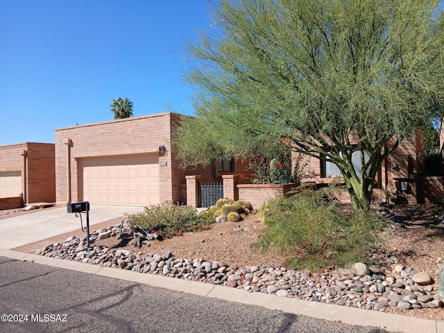 view of front of house featuring a garage