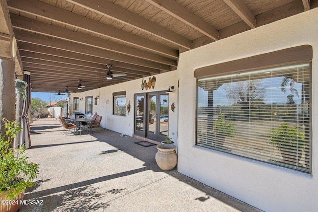 view of patio with ceiling fan