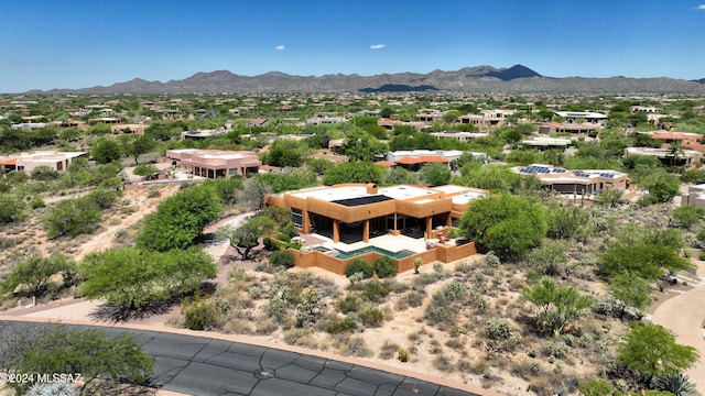 bird's eye view featuring a mountain view