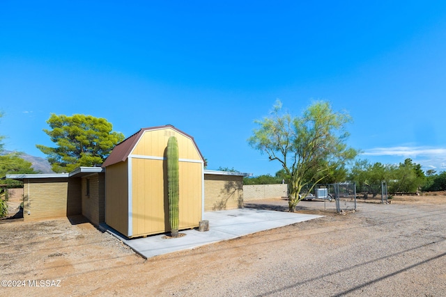 view of outdoor structure