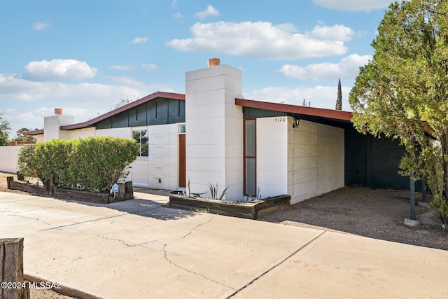 view of property exterior