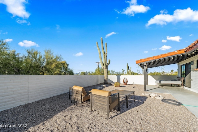 view of yard with a patio area