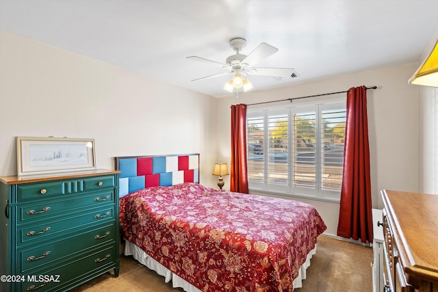 bedroom featuring carpet and ceiling fan