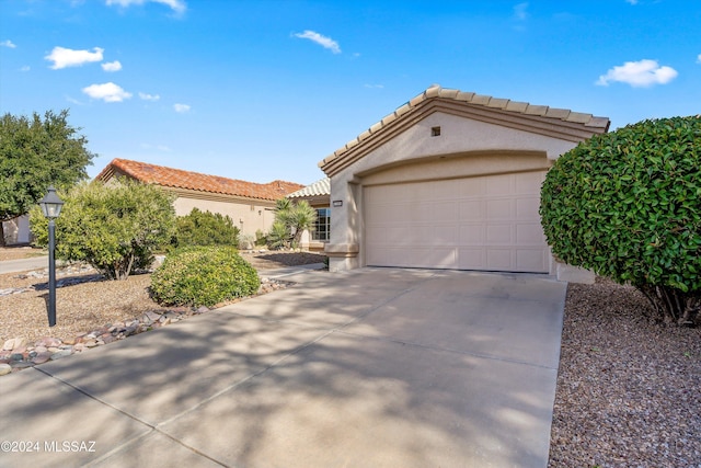 view of front of house featuring a garage