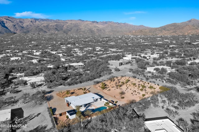 drone / aerial view with a mountain view