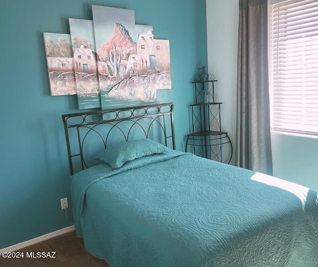 bedroom featuring carpet flooring