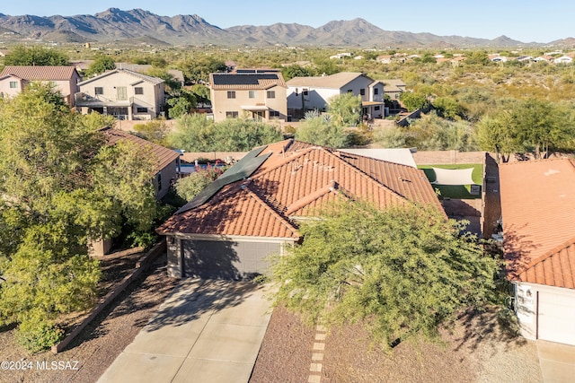 bird's eye view featuring a mountain view