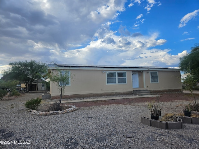 manufactured / mobile home with solar panels