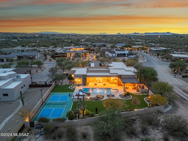 view of aerial view at dusk