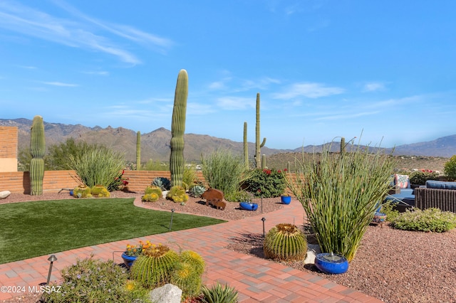 exterior space featuring a mountain view