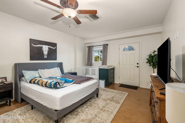 bedroom featuring ceiling fan