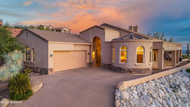 view of front facade with a garage