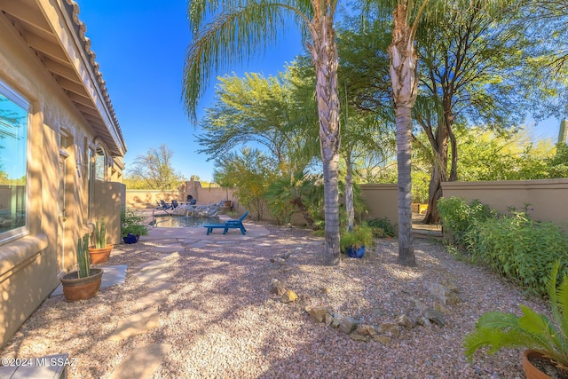 view of yard with a patio