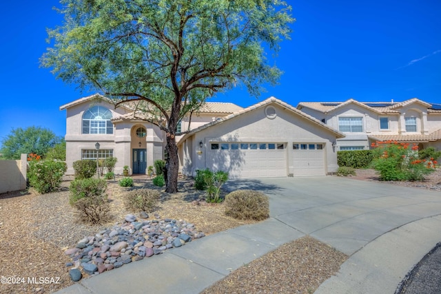 view of front of house featuring a garage