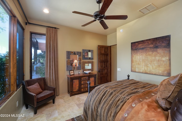 bedroom with ceiling fan