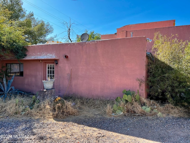 view of property exterior