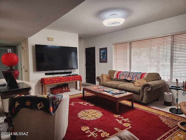 living room with carpet flooring